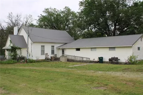 7501 Road Rd, Adrian, MO 64720