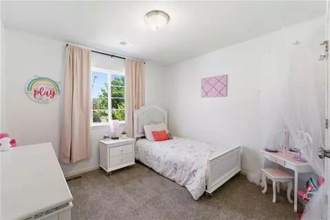 Bedroom - 20125 E 24th Terrace Ct, Independence, MO 64057 photo 4 of 9