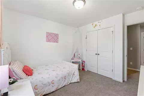 Bedroom - 20125 E 24th Terrace Ct, Independence, MO 64057 photo 5 of 9