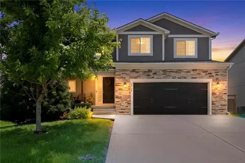 20125 E 24th Terrace Ct, Independence, MO 64057