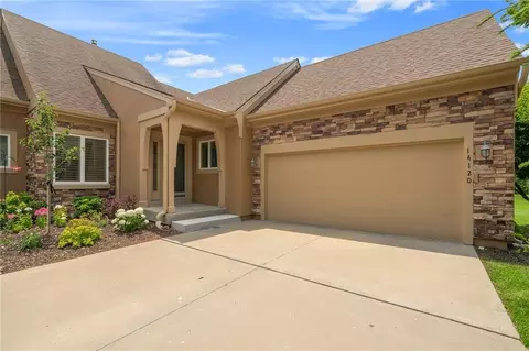 14120 S Summit St, Olathe, KS 66062