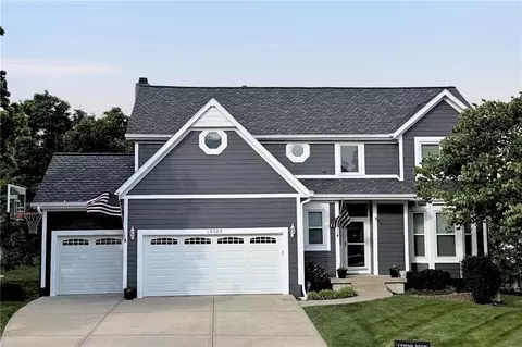 13902 W 71 Ter, Shawnee, KS 66216