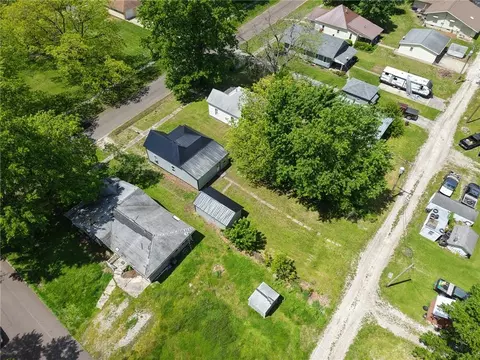 View/Area - 325 E Lake St, Marceline, MO 64658 photo 3 of 3