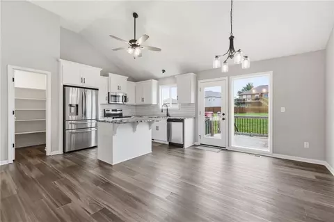 Other - 802 Wright St, Pleasant Hill, MO 64080 photo 1 of 4