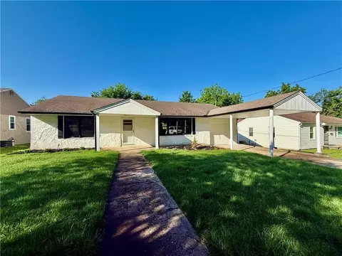 503 Hickory St, Richmond, MO 64085
