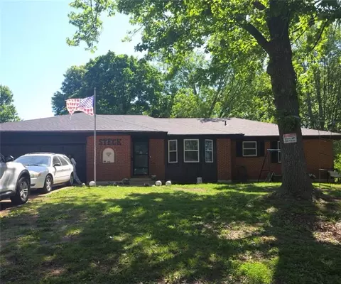 8951 Rene St, Lenexa, KS 66215