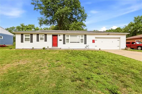 3412 S Crisp Ave, Independence, MO 64052