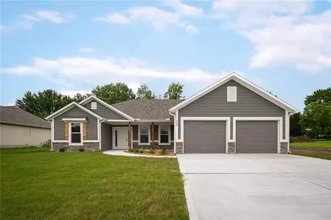 Constitution, East Lynne, MO 64743