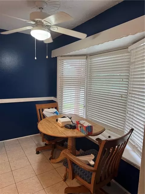 Dining - 613 NE Coronado Ave, Lees Summit, MO 64063 photo 1 of 1