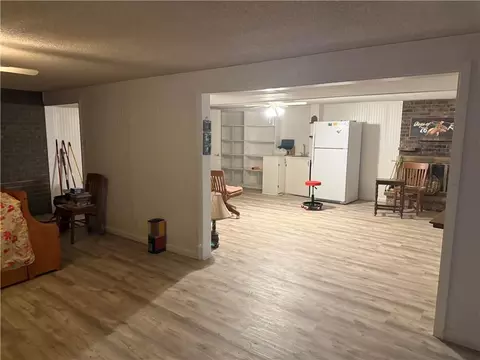 Living - 613 NE Coronado Ave, Lees Summit, MO 64063 photo 3 of 3