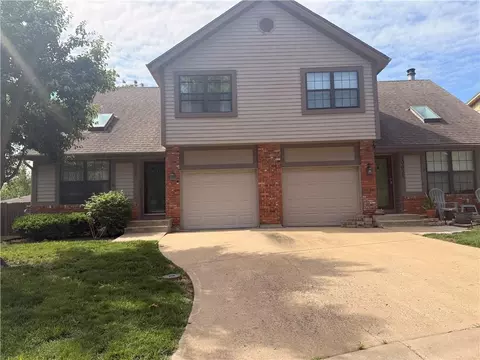 10023 W 86th Ter, Overland Park, KS 66212