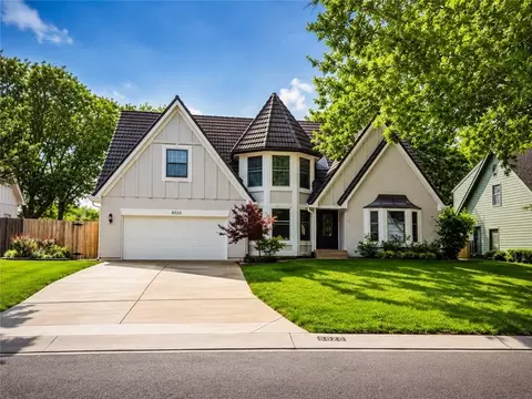 8020 W 116th St, Overland Park, KS 66210