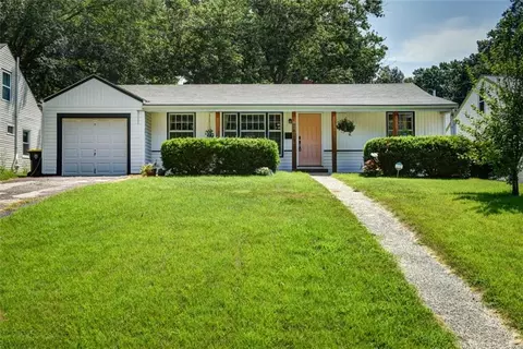 7625 Locust St, Kansas City, MO 64131