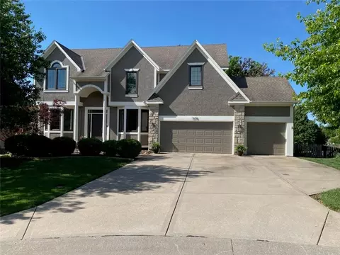 13710 Cody St, Overland Park, KS 66221