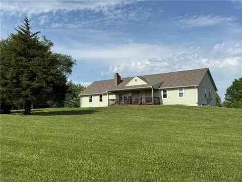 15095 Highway 13 Hwy, Richmond, MO 64085