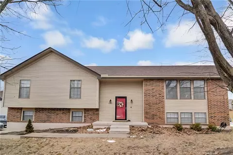 14910 W 65th St, Shawnee, KS 66216