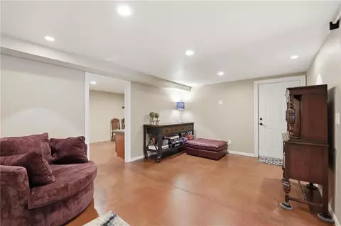 Other - 2910 NE Viewpark Pl, Lees Summit, MO 64086 photo 10 of 16