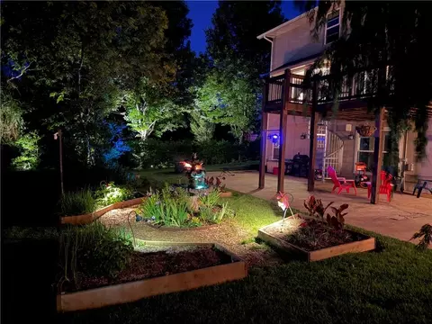 Exterior - 2910 NE Viewpark Pl, Lees Summit, MO 64086 photo 20 of 25
