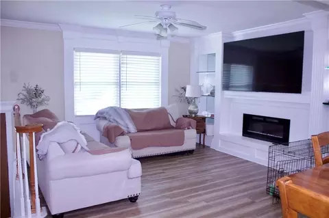 Living - 15404 E 35th St, Independence, MO 64055 photo 1 of 4