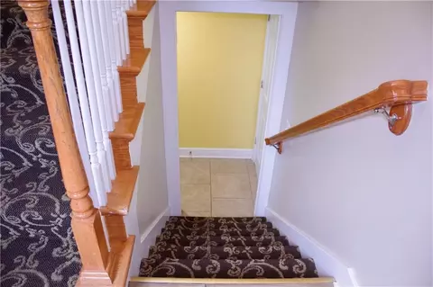 Entry Way - 15404 E 35th St, Independence, MO 64055 photo 3 of 4
