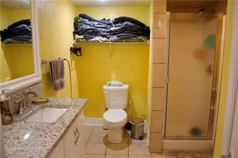 Bath - 15404 E 35th St, Independence, MO 64055 photo 3 of 3
