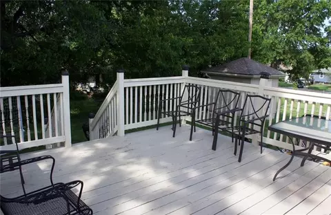 Exterior - 15404 E 35th St, Independence, MO 64055 photo 6 of 7