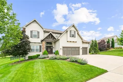 4209 N 141st St, Basehor, KS 66007