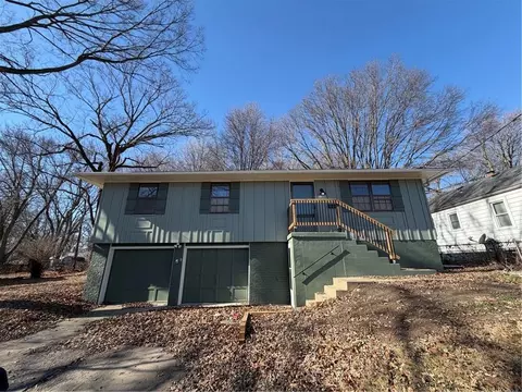 1334 S Main St, Independence, MO 64055