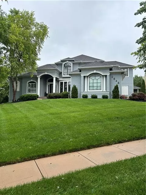 2848 W 138th Ter, Leawood, KS 66224