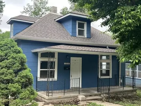 1328 12th St, Saint Joseph, MO 64501