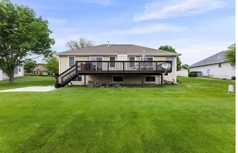 Exterior - 205 Aquila Dr, Cameron, MO 64429 photo 9 of 13