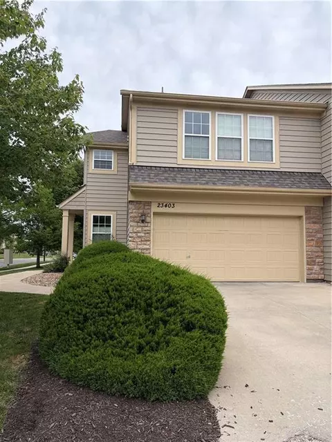 23403 W 89th Ter, Lenexa, KS 66227