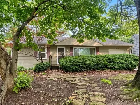 5342 Horton St, Mission, KS 66202