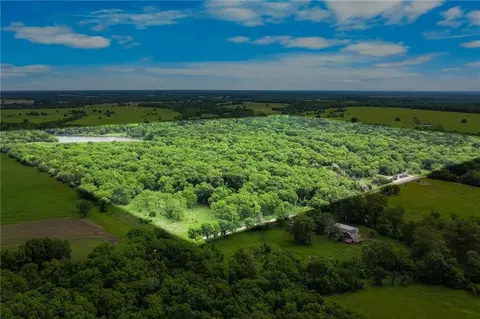 4345 Douglas Rd, Lane, KS 66042