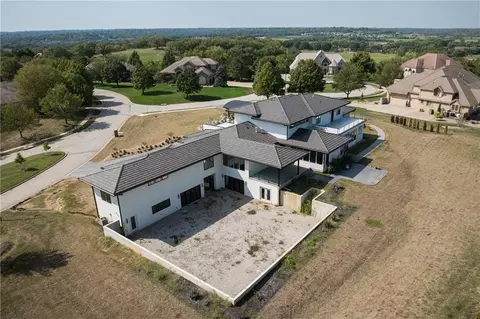 Other - 3331 S Saddle Ridge Ct, Independence, MO 64057 photo 14 of 16