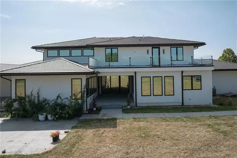 Exterior - 3331 S Saddle Ridge Ct, Independence, MO 64057 photo 19 of 19
