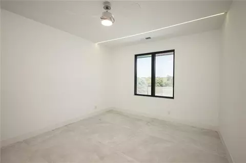 Bedroom - 3331 S Saddle Ridge Ct, Independence, MO 64057 photo 3 of 6
