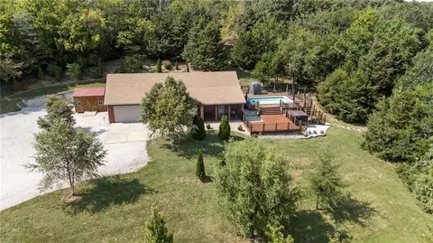 28818 W 303rd St, Paola, KS 66071