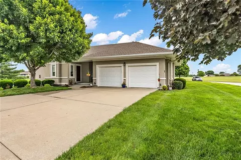 2028 Greenfield, Kearney, MO 64060