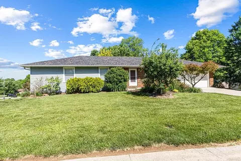 3902 E Haverill St, Saint Joseph, MO 64506