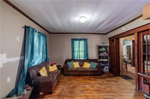 Living - 1125 Atchison St, Atchison, KS 66002 photo 1 of 1