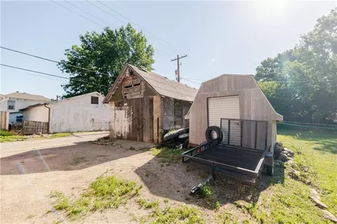 Other - 1125 Atchison St, Atchison, KS 66002 photo 4 of 22