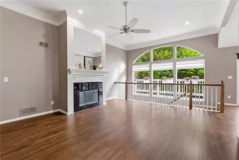 12033 Juniper St, Overland Park, KS 66209