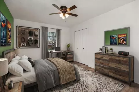 Bedroom - 319 SE Ridgeview Dr, Lees Summit, MO 64063 photo 3 of 6