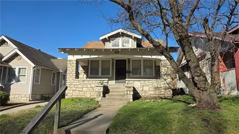 402 Van Brunt Blvd, Kansas City, MO 64124