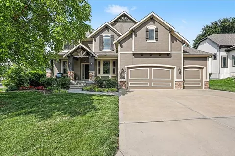 9641 Inspiration St, Lenexa, KS 66227