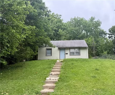5117 Forest Ave, Kansas City, KS 66106
