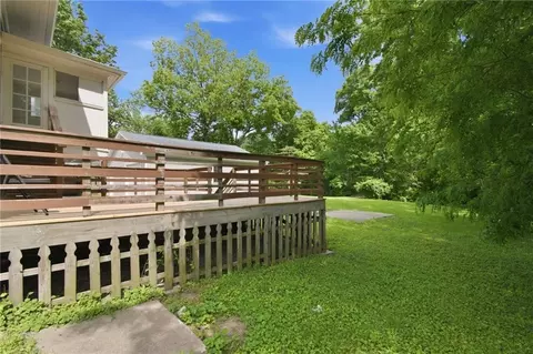 Exterior - 611 Arrow St, Marshall, MO 65340 photo 5 of 7