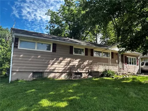 4920 E 40th Ter, Kansas City, MO 64130