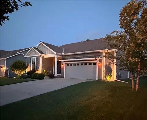 24803 W 144th St, Olathe, KS 66061